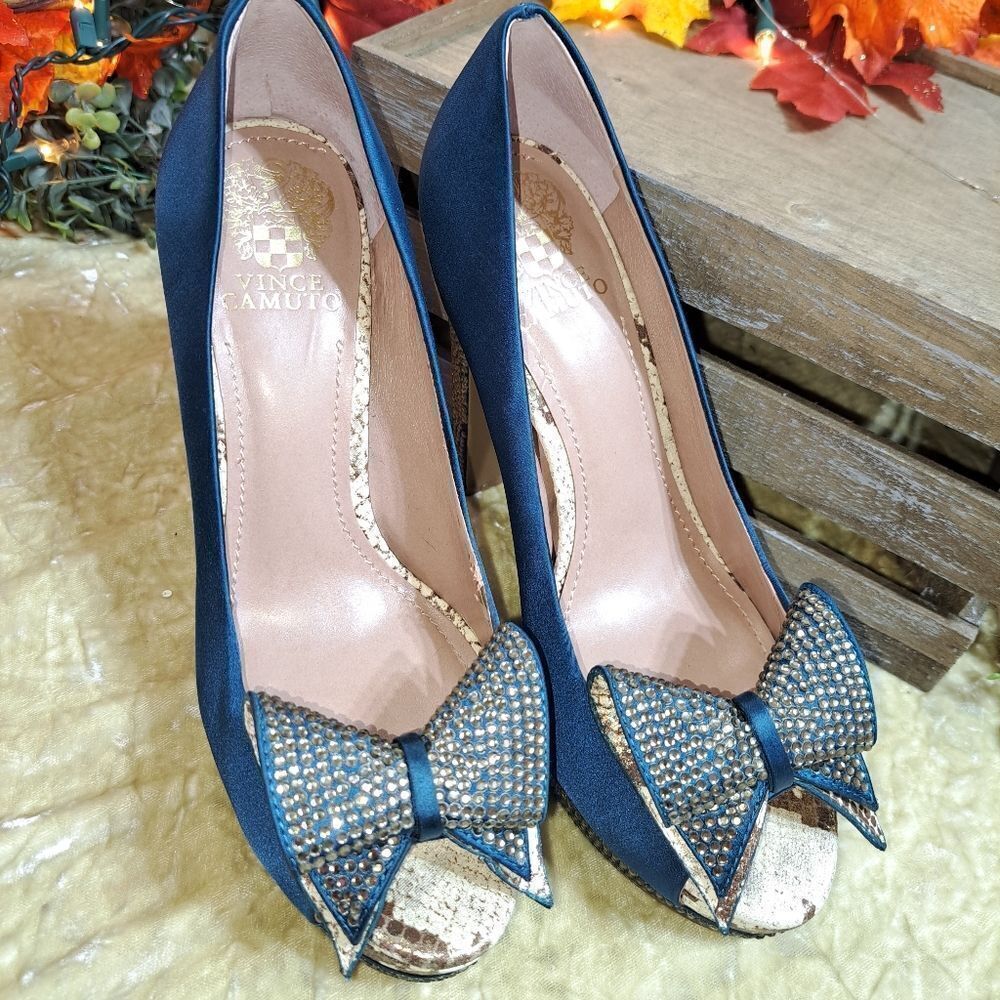 NWOB Vince Camuto Women's Grady Pump High Heel Ocean Blue & Gold Goddess - Picture 6 of 12